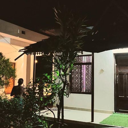 Munroe Heritage Inn Mundrothuruth エクステリア 写真